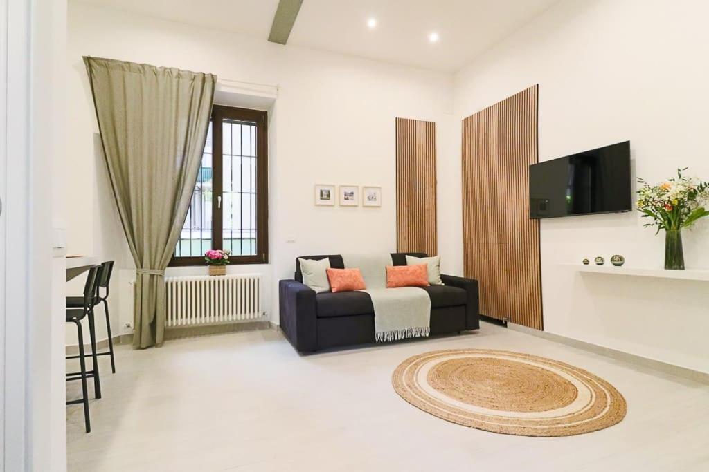 New Private Apt In Como A-C Self Check-In Exterior foto